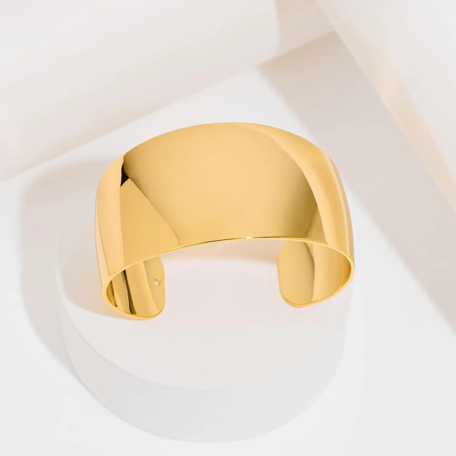 Gold Hammered Open Wide Cuff Bangle Bracelet for Women Smooth Polished Chunky Hollow Wide Cuff Bracelets Jewelry